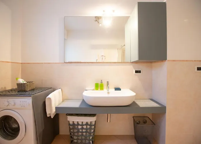 Casa Adelaide - Vicino Al Mare, Al Centro, Terrazza Con Vista Apartamento