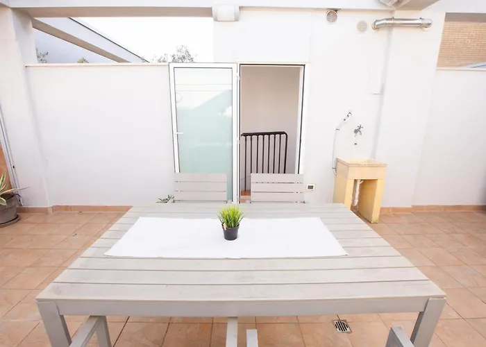 Casa Adelaide - Vicino Al Mare, Al Centro, Terrazza Con Vista Apartmán *